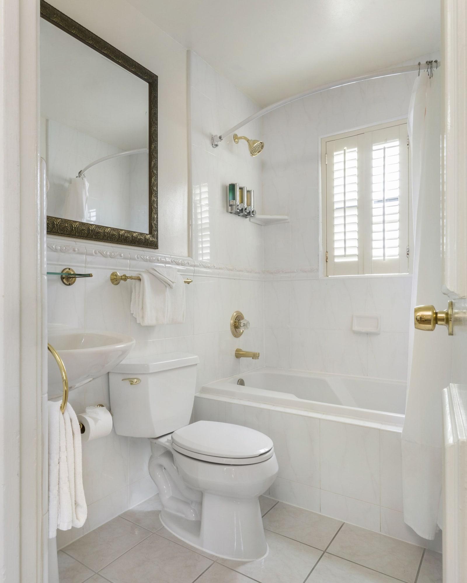 Coachman'S Inn, A Four Sisters Inn Carmel-by-the-Sea 외부 사진
