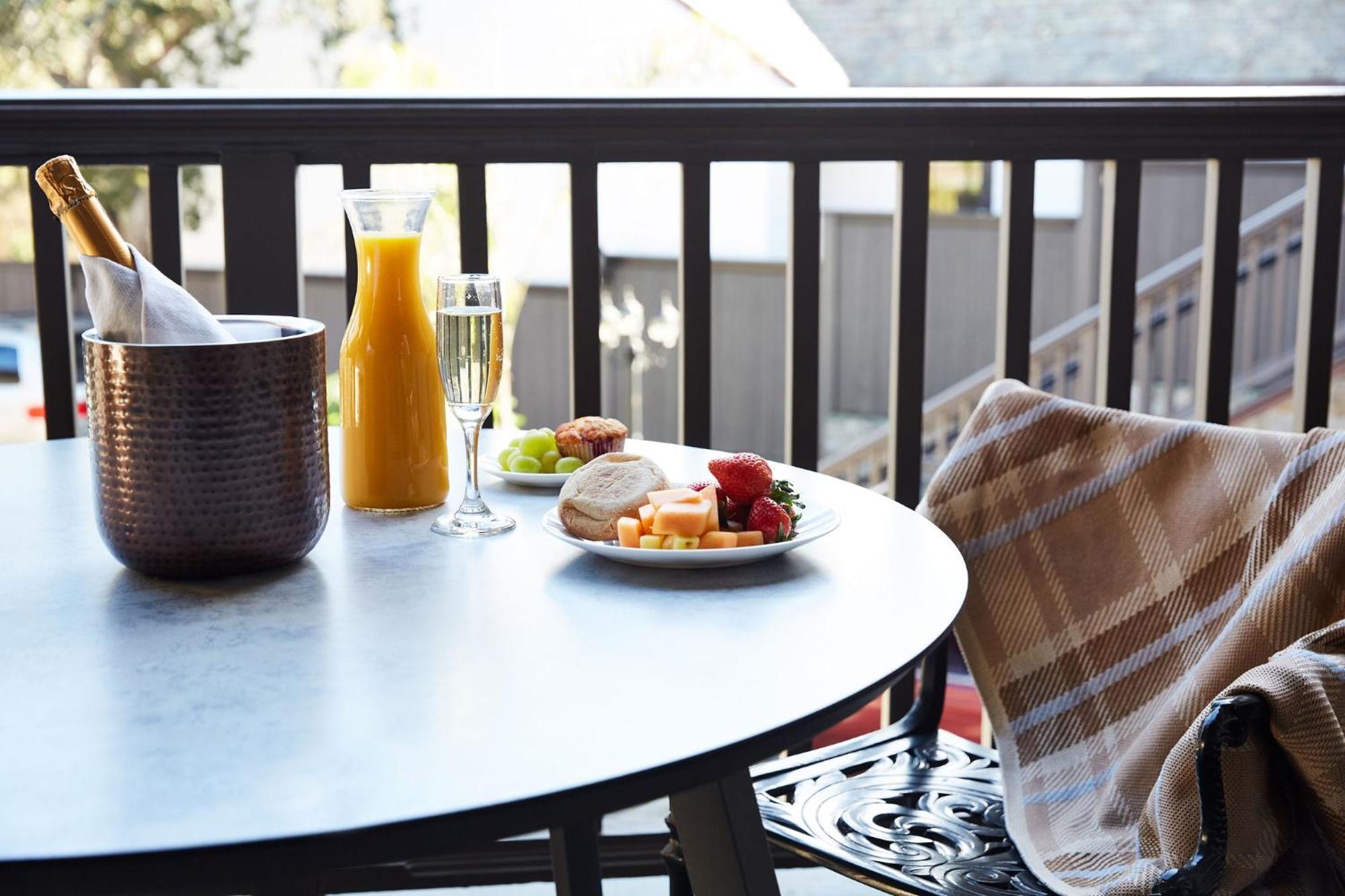 Coachman'S Inn, A Four Sisters Inn Carmel-by-the-Sea 외부 사진