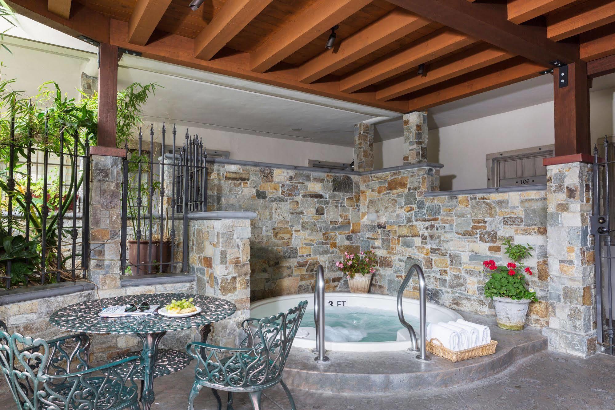 Coachman'S Inn, A Four Sisters Inn Carmel-by-the-Sea 외부 사진